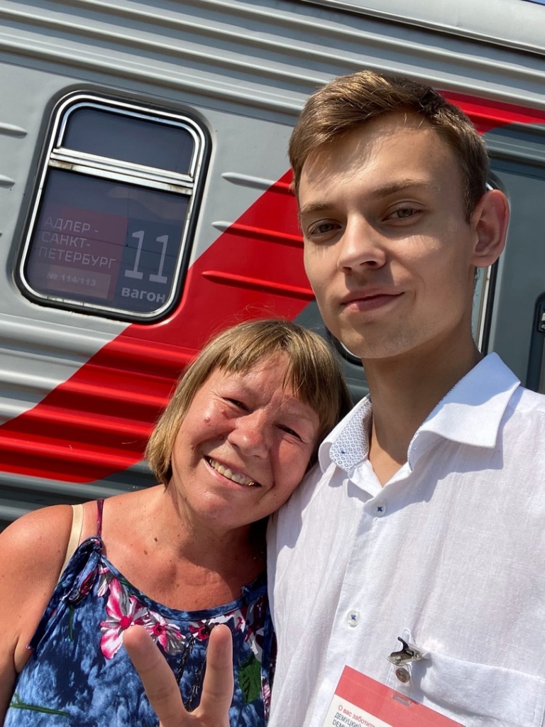 FmIw5g2MJLI.jpg FmIw5g2MJLI.jpg