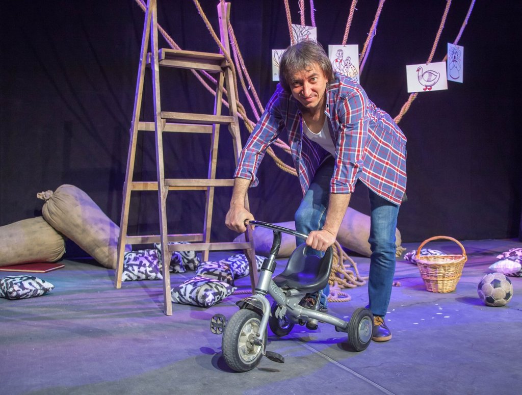 мой дедушка был вишней.jpg