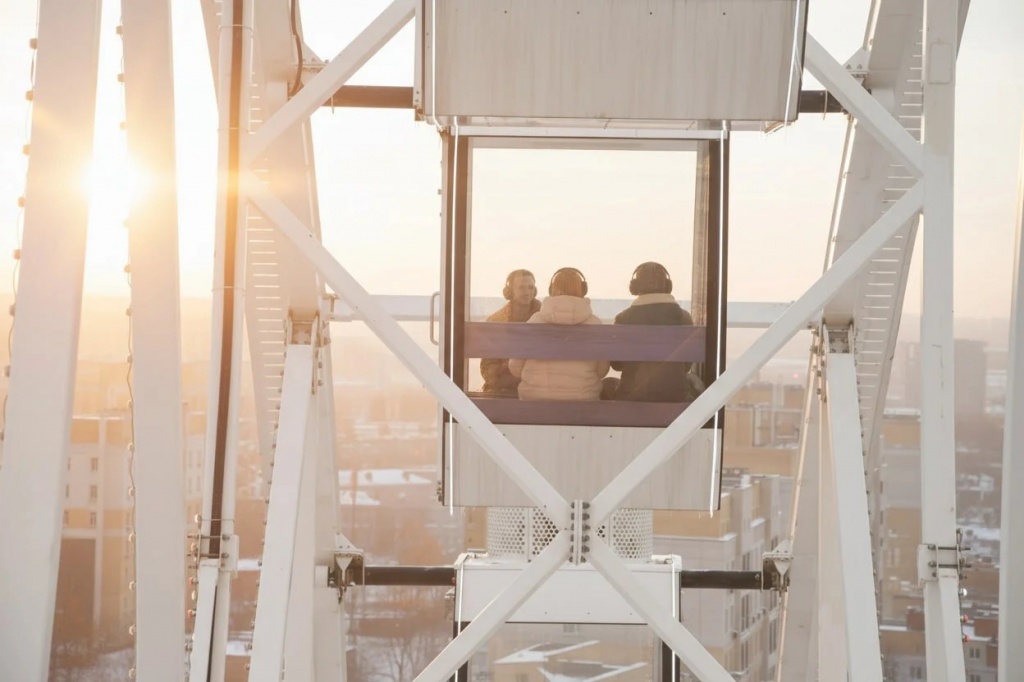 СЛЕГКА КАСАЯСЬ ЗЕМЛИ 1.jpg СЛЕГКА КАСАЯСЬ ЗЕМЛИ 1.jpg