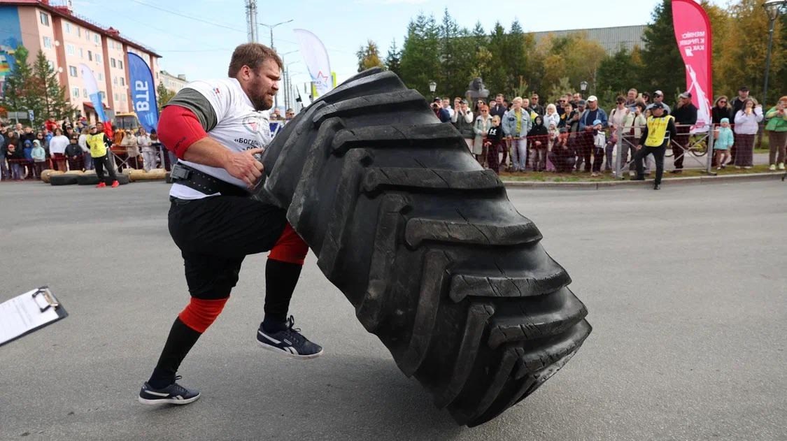 Омич Евгений Марков стал победителем «Богатырских Игр» в Салехарде