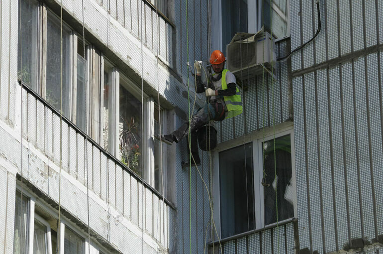 Взыскивать средства на капремонт предложили управляющим компаниям