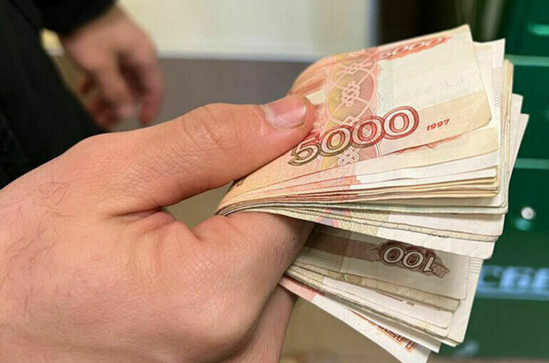 В Омской области доходы консолидированного бюджета за 11 месяцев выросли на 7%