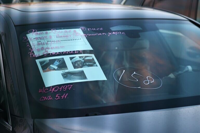 Власти предлагают штрафовать россиян на сотни тысяч рублей за покупку авто у иностранцев