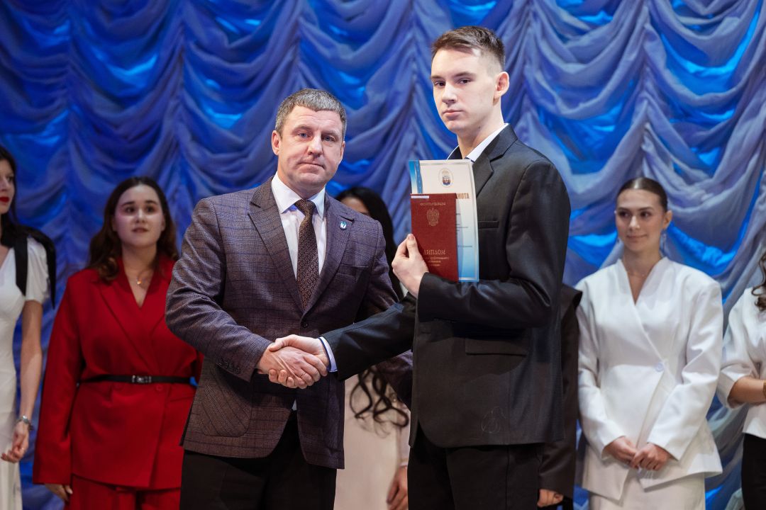 Омский юридический колледж выпустил 260 дипломированных специалистов