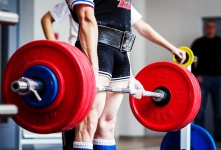 Омич стал победителем «Кубка Европы по силовым видам спорта» в номинации «Подъем штанги на бицепс»